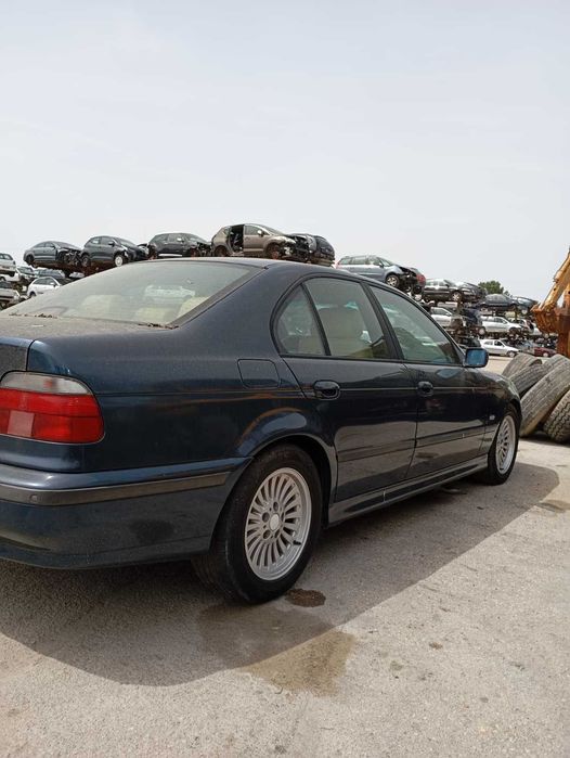 BMW 525tds para Peças e Acessórios