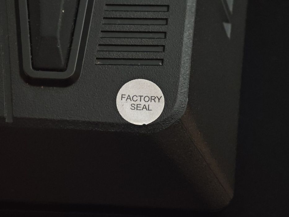 MSI Katana GF76 | i7-11800H | RTX 3050 Ti | 17.3” 144Hz | ZESTAW!