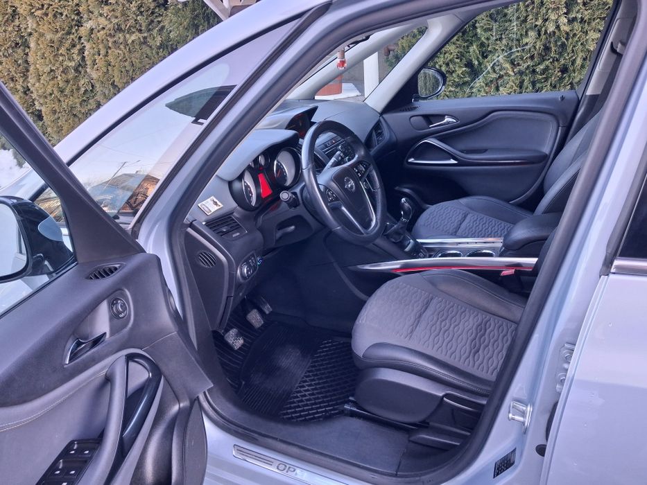 Piękna ZAFIRA TOURER 1,4 turbo +GAZ!2014!wers. COSMO/INNOVATION!