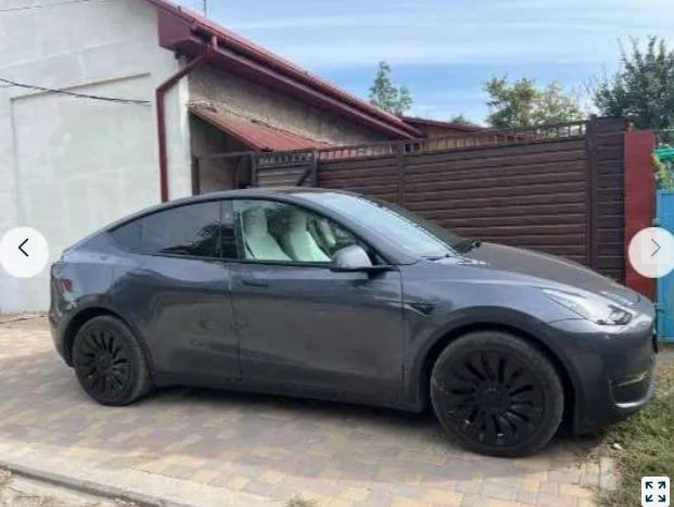 Ковпаки  Tesla model Y R19 на диски. Perfomance. Нові!