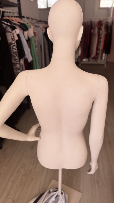 Manequim Busto com Pe