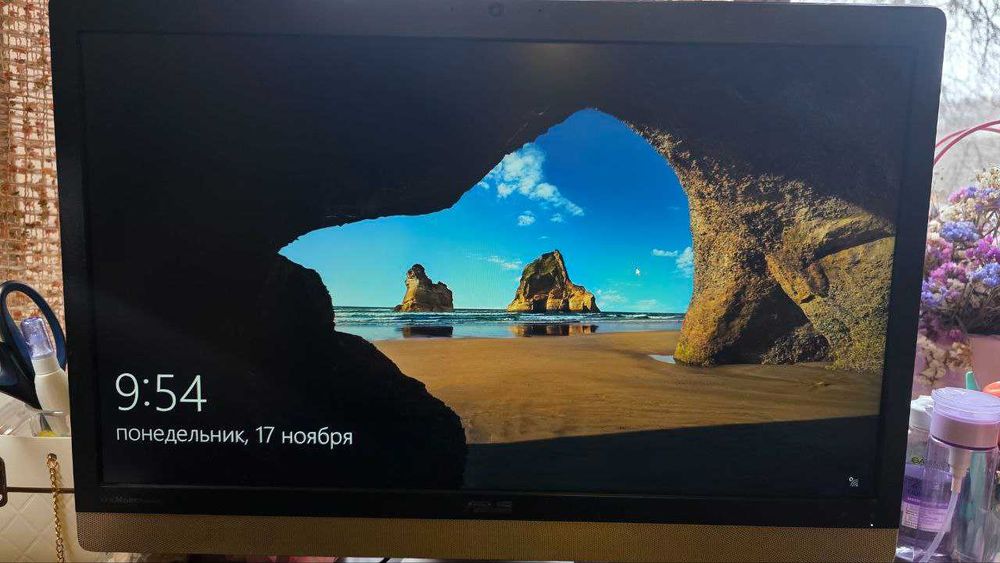 Моноблок ASUS Vivo  V221IC