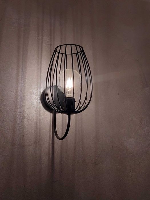 Kinkiet w stylu loft