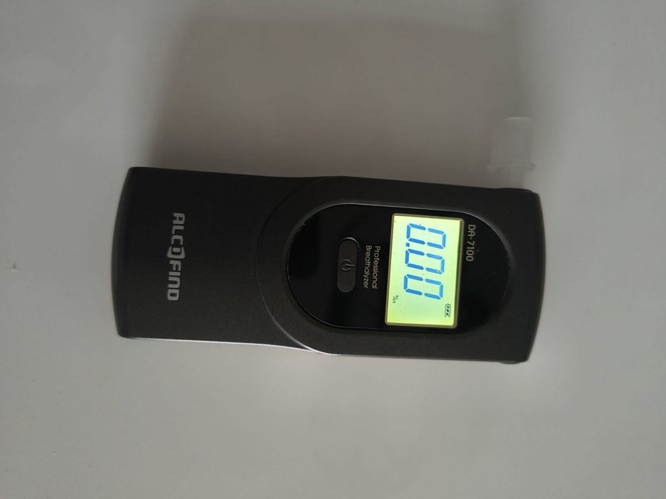 Alkomat Alcofind DA7100