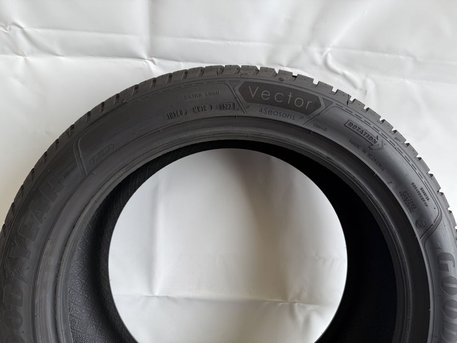 245/45/18 Goodyear Vector 4Seasons Gen-3 100Y 2023R (43)