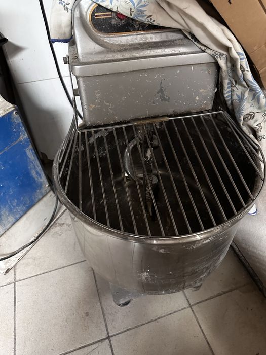 Vario material de fabrico de padaria