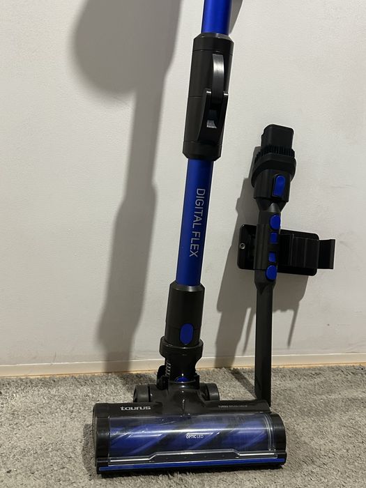 Aspirador Vertical Tauros 250W