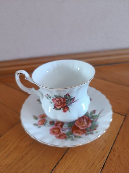 Filiżanka Royal Albert Centennial Rose