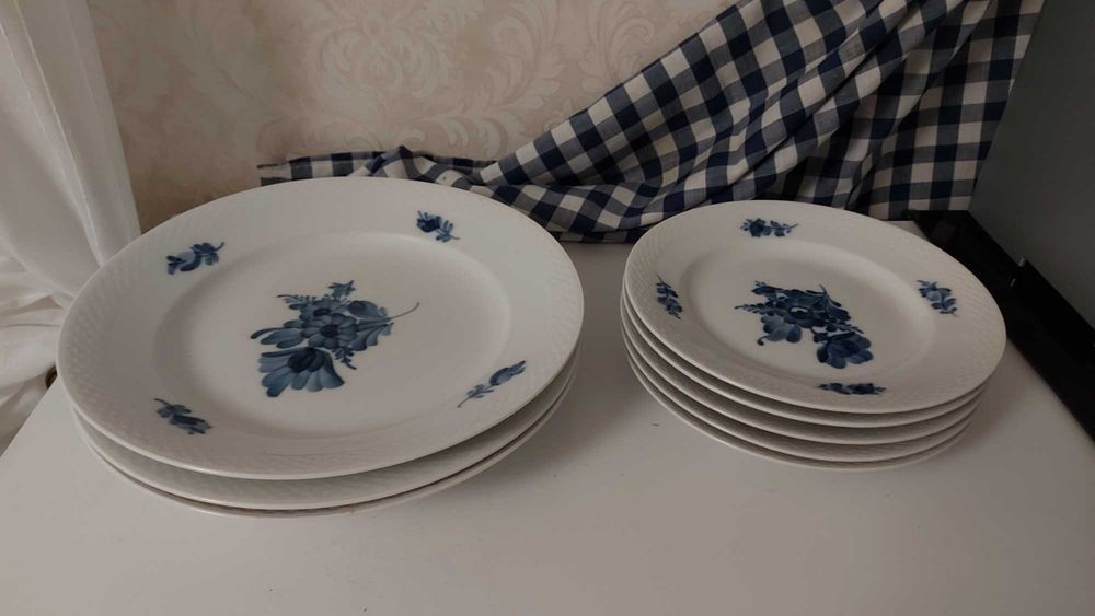 ROYAL COPENHAGEN Denmark elementy porcelanowych zastawów
