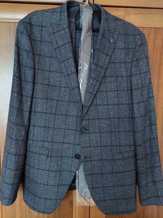 Чоловічий костюм PAKO ROMANO