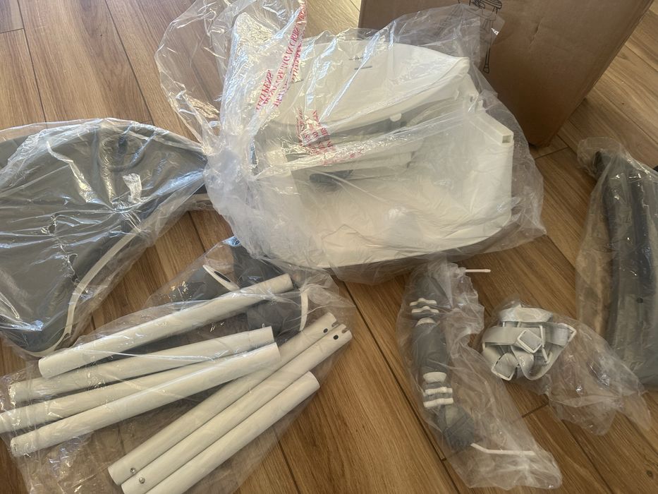 Krzesełko do karmienia UBRAVOO 3 w 1, składane, przenośne