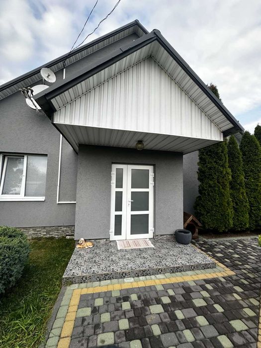 Продається будинок у Тячеві