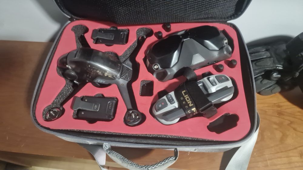Drone dji fpv kitt