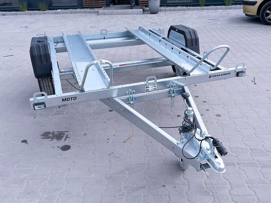 TEMARED MOTO 2 Premium DMC 750 kg na 2 motocykle bez podłogi