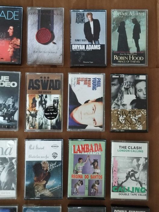 Várias Cassetes Antigas Internacionais #C01L03