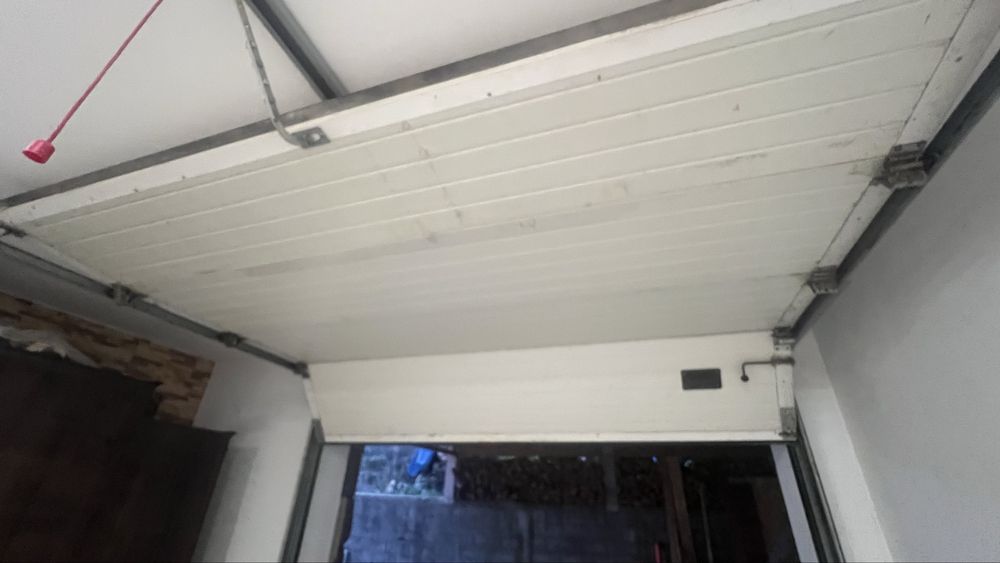 Porta de garagem em aluminio