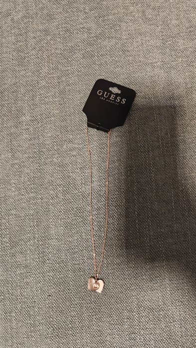 Fio / colar Guess novo