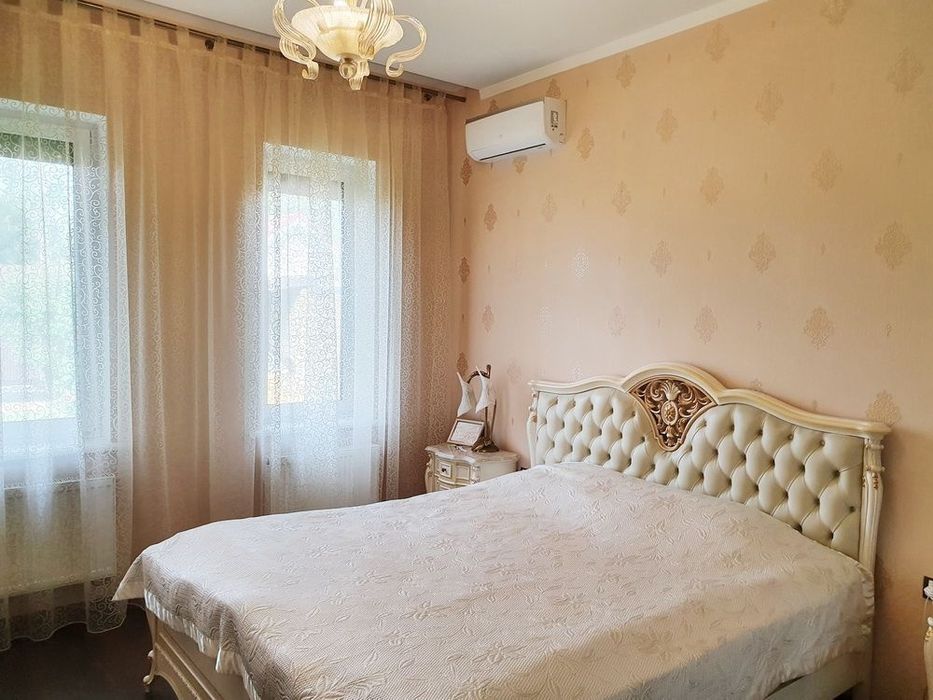 Продам дом с ремонтом Новоалександровка