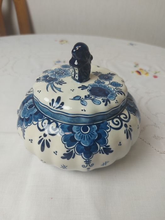 Delfts Голландія