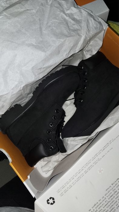 Botas timberland pretas novas