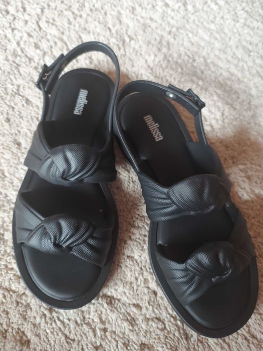 Sandały czarne Melissa 37_jak nowe