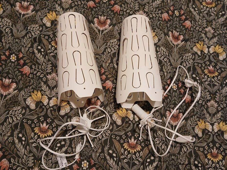 Candieeiros  branco de metal ikea