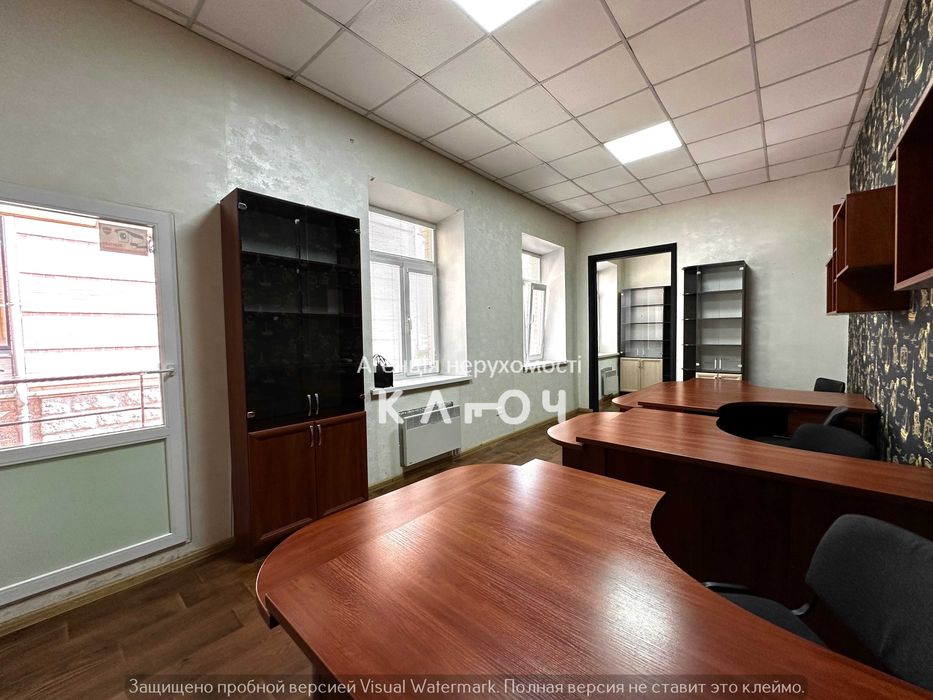 Продаж приміщення в ЦЕНТРІ, вул. Шевченка  37.50 м²