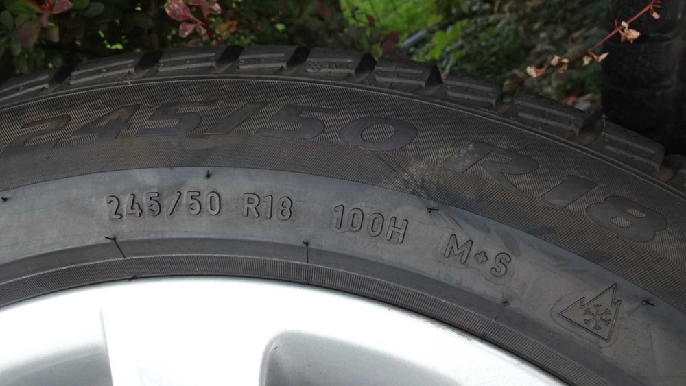 Felgi 18'' 4 szt 5x120 BMW 6787578 ET43 alufelgi