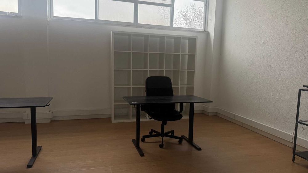 Diversos espaços para alugar | LER DESCRIÇÃO