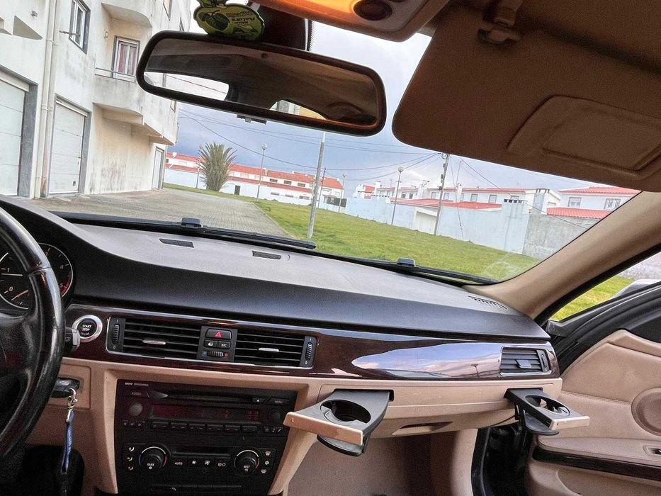 Bmw 320 bancos em pele