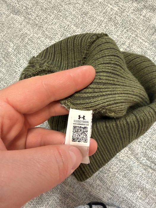 Шапка Under Armour Truckstop Beanie 2.0 в чудовому стані унісекс