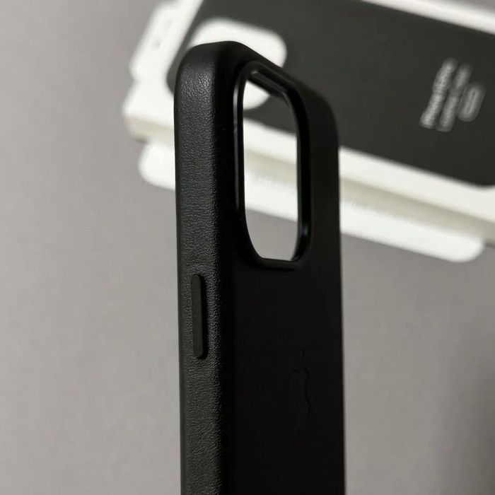 Шкіряний чохол-накладка з MagSafe для iPhone 13/14/15 (Чорний) | Кожаный чехол с Магсейф на телефон Айфон 13/14/15 | Leather Case для iPhone (Black)