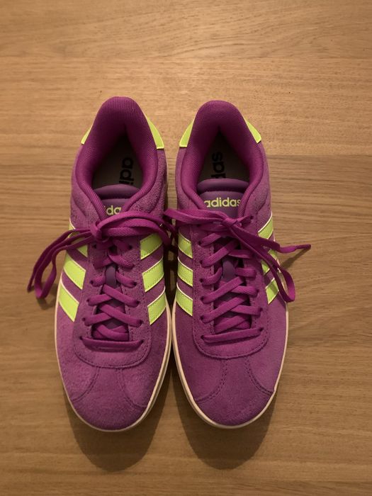 Ténis Adidas nr38
