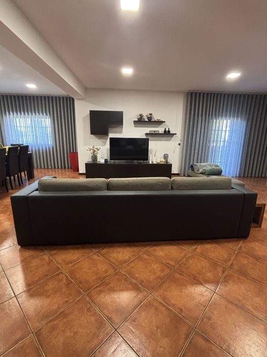 Moveis de Sala de Estar e Jantar Em Bom Estado