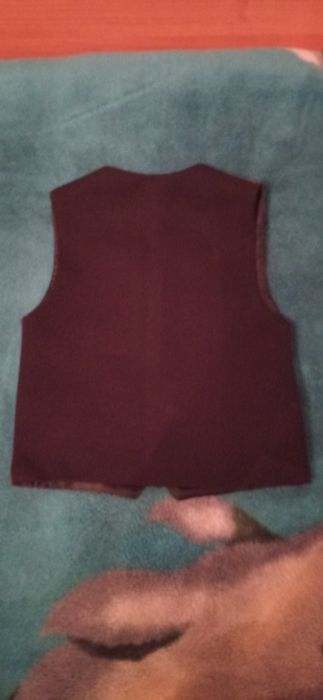 Жилетка класична для школяра.