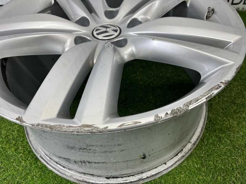 Комплект дисков 5x130 R20 9jx20h2 ET57 Volkswagen Touareg NF 3.0 TDI 2011