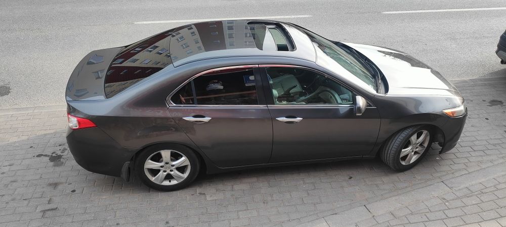 Sprzedam Hondę Accord.