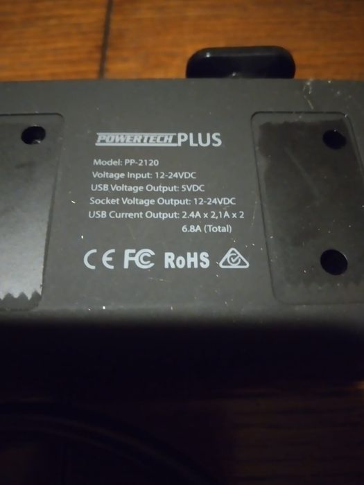 ładowarka samochodowa 4 wejścia usb