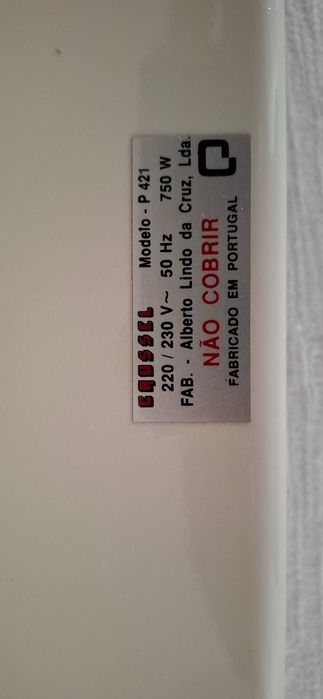 Aquecedor Crussel de parede modelo p421