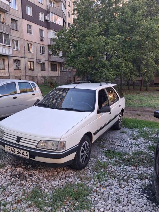 Продам Peugeot 405 універсал 1.6 бензин