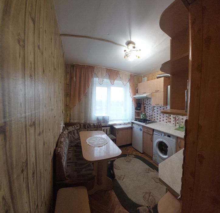 Здаю подобово свою квартиру  р-н Автовокзалу(фін докуме