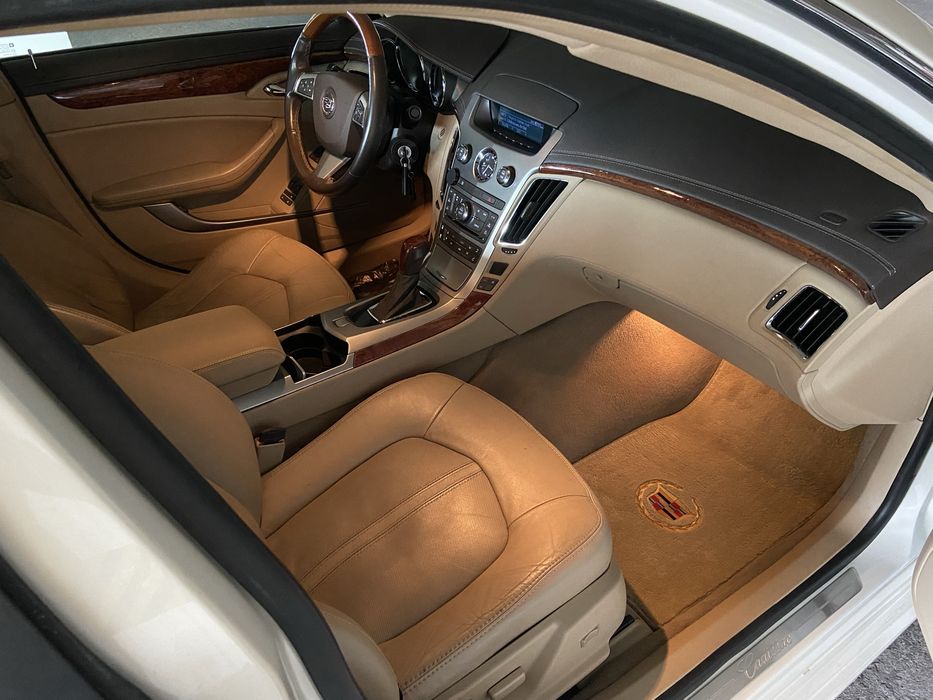 Продам Cadillac CTS 2010