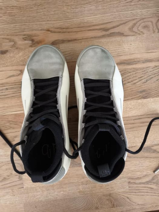 Buty do koszykówki Adidas Harden Vol. 8 Feather Grey w idealnym stanie