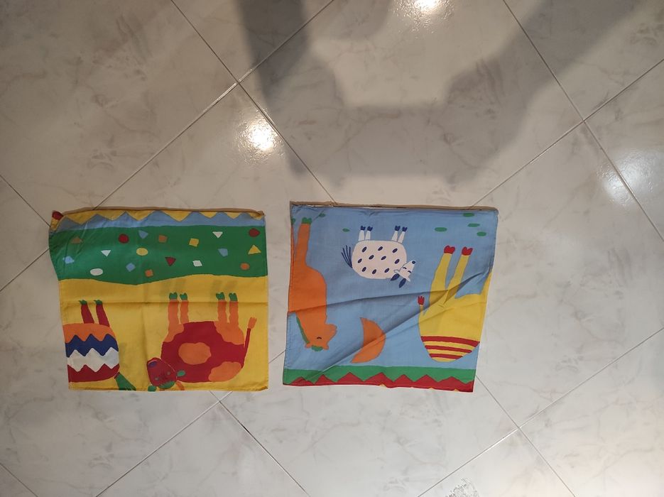 Edredão + 3 fronhas de almofadas + 1 fronha de ravesseiro