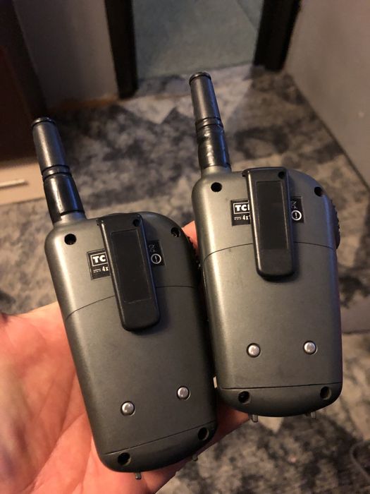 Раціі 2 шт. До 4-5 км.