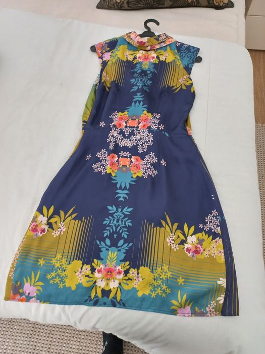 Vestido estampado tamanho S