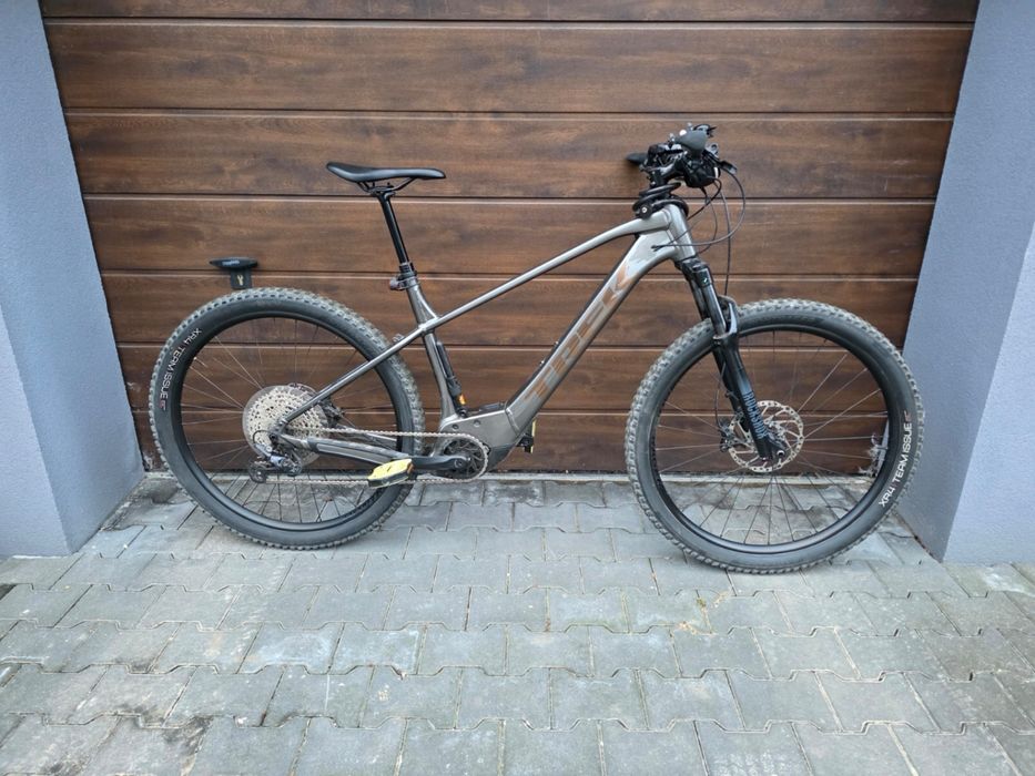 TREK Marlin 8+ – Bosch (silnik + bateria)