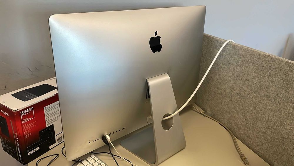 Imac 27'' 2015 Retina | 4Ghz Quad-Core Intel i7 | 32 Gb RAM