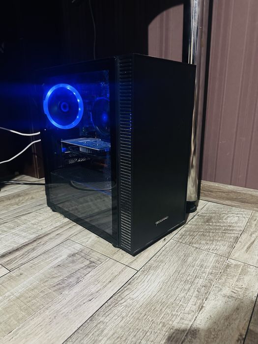 Ігровий компʼютер у хорошому стані