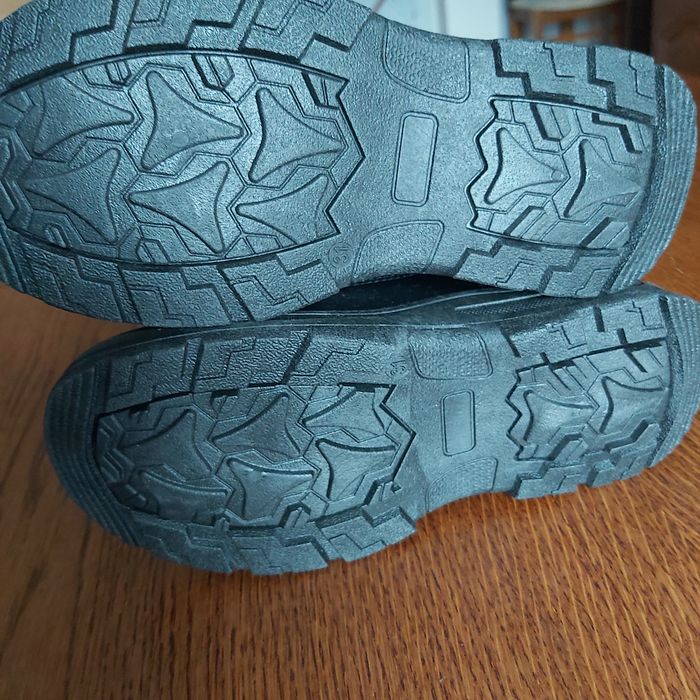 Nowe Buty zimowe śniegowce rozmiar 31